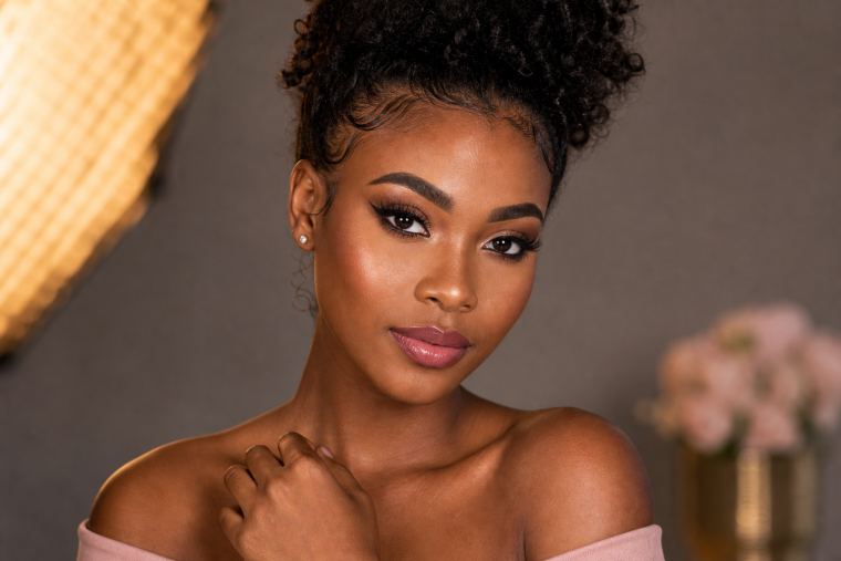 Aperçu — Premium, Maquillage